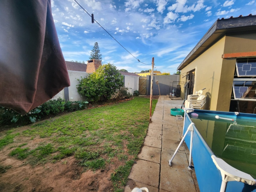 5 Bedroom Property for Sale in Kabega Park Eastern Cape